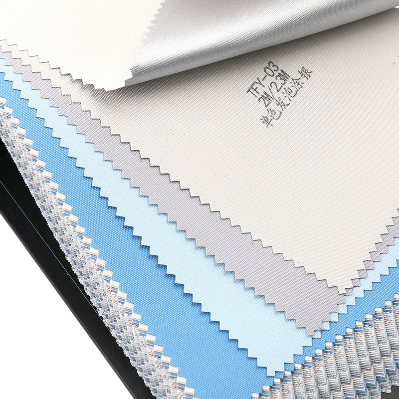 Tela de persiana enrollable opaca 100% económica con revestimiento de plata de espuma TFY